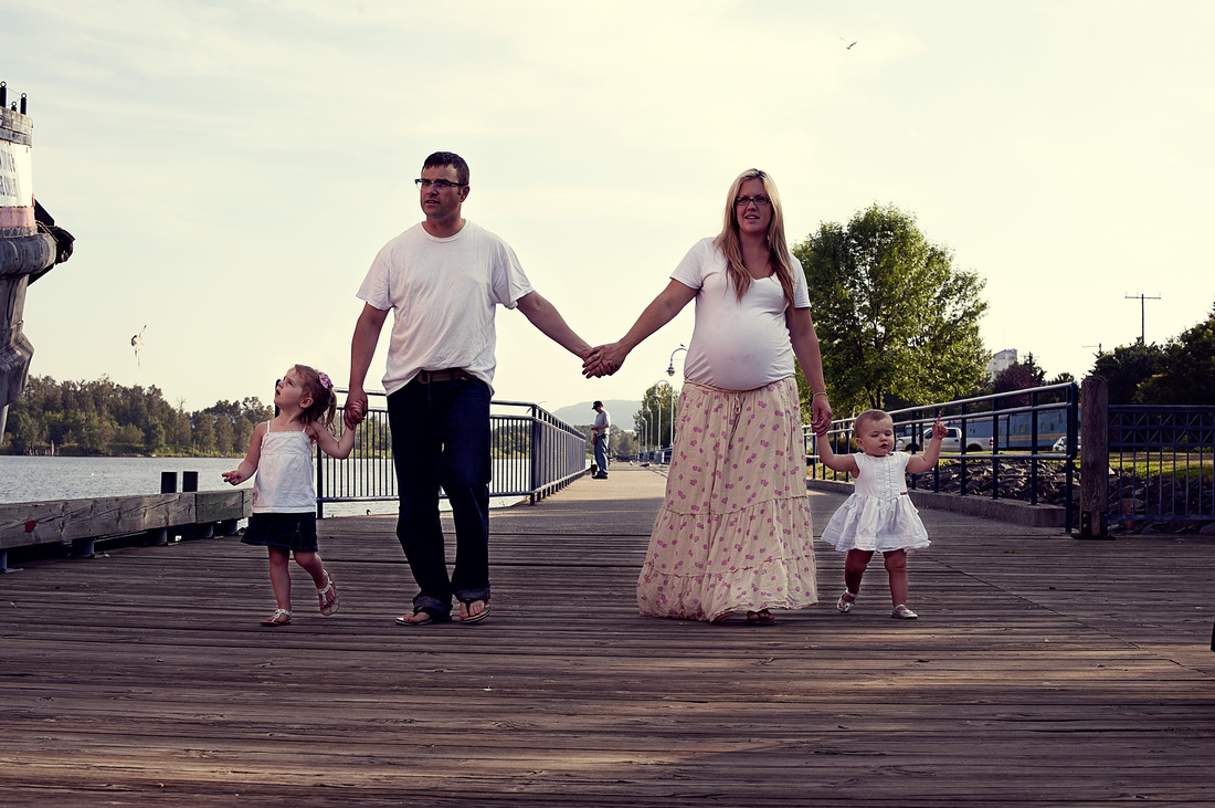 Thunder Bay Maternity and Family Photographer